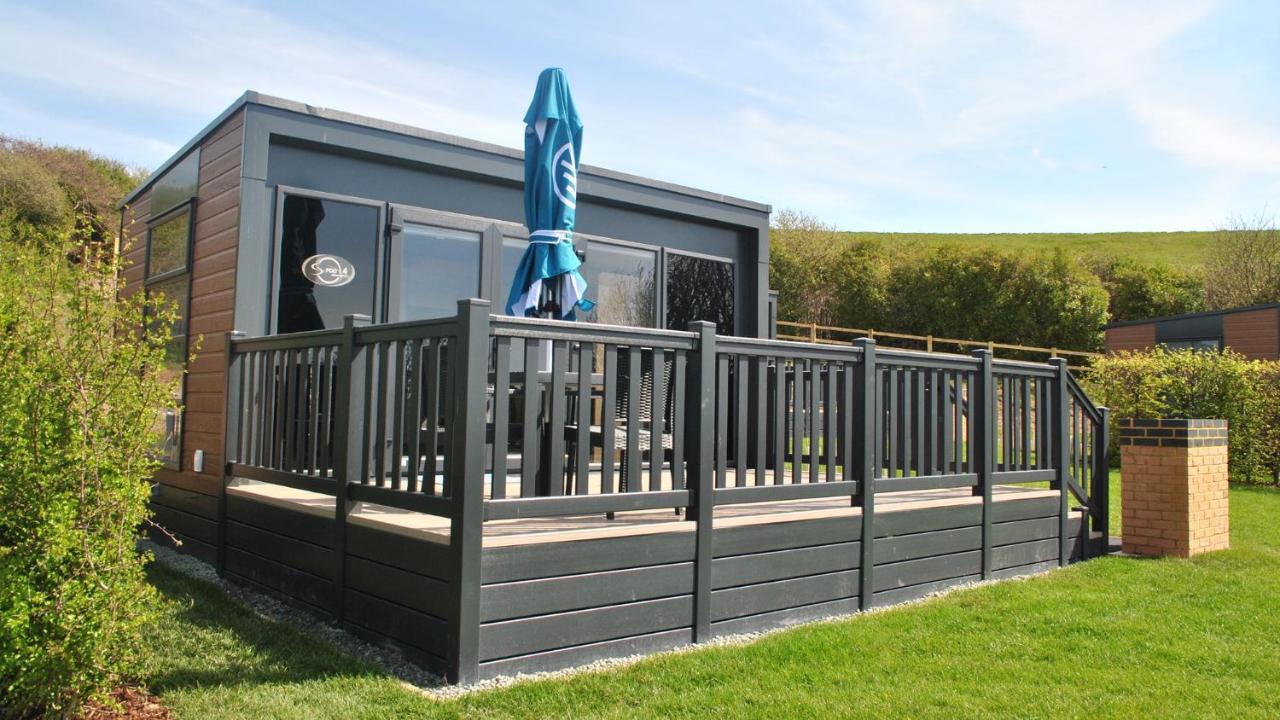 Brighton Experience Freedom Glamping Villa ภายนอก รูปภาพ